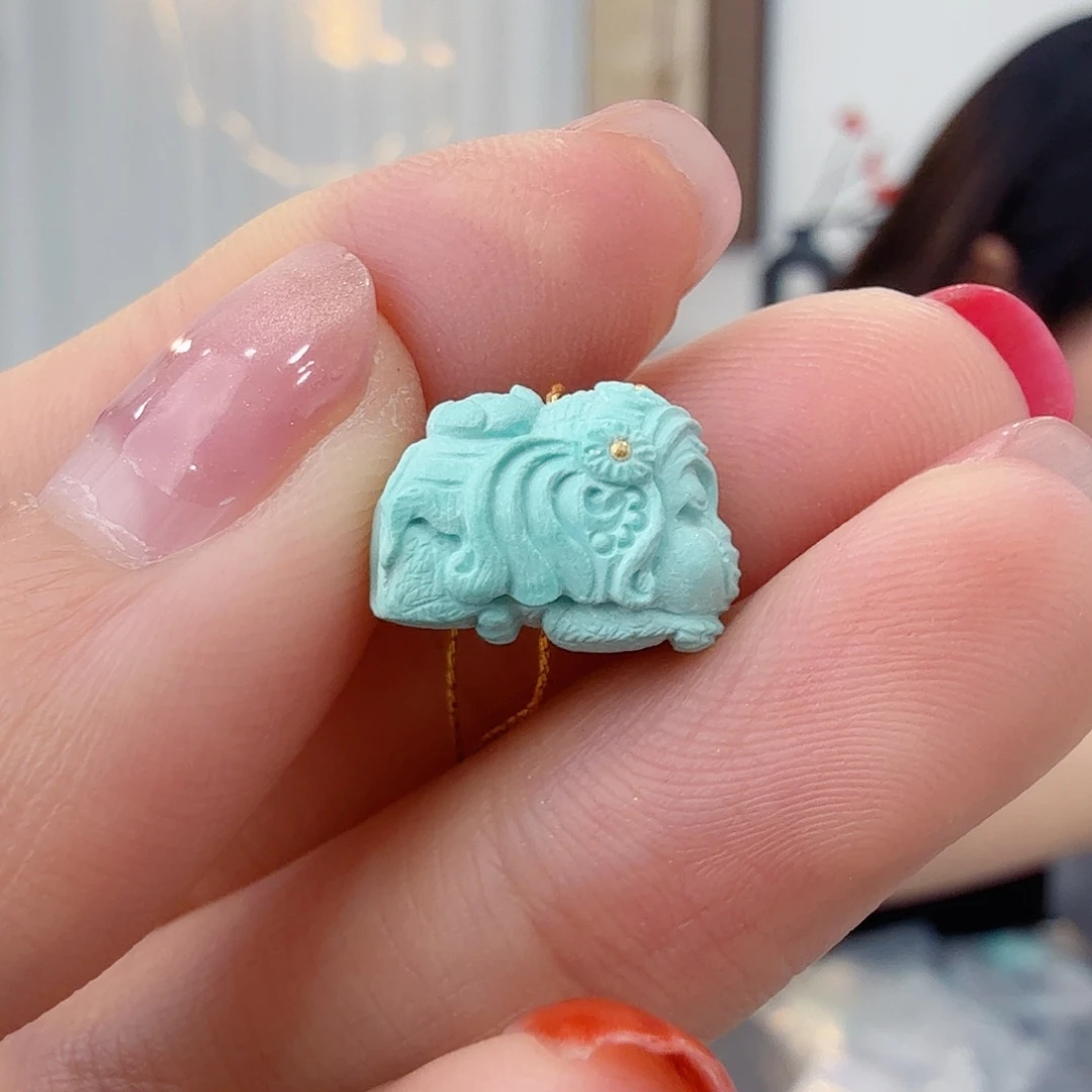 绿松石未镶嵌珠宝奇石