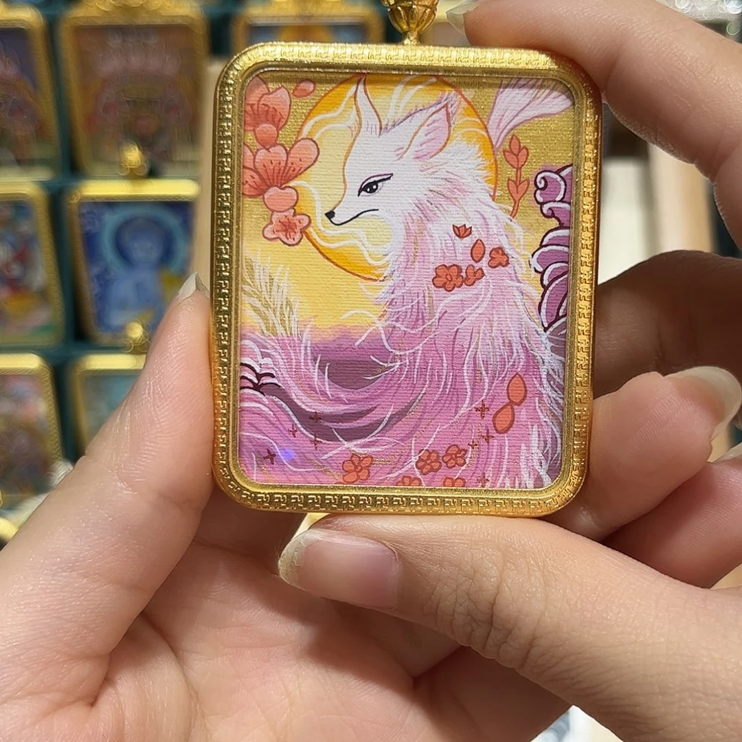 小***虞纯手绘唐卡4.5本尊狐狸卡心