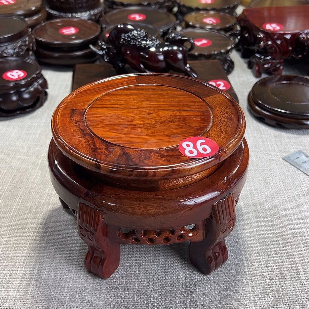 红木底座精雕工艺品
