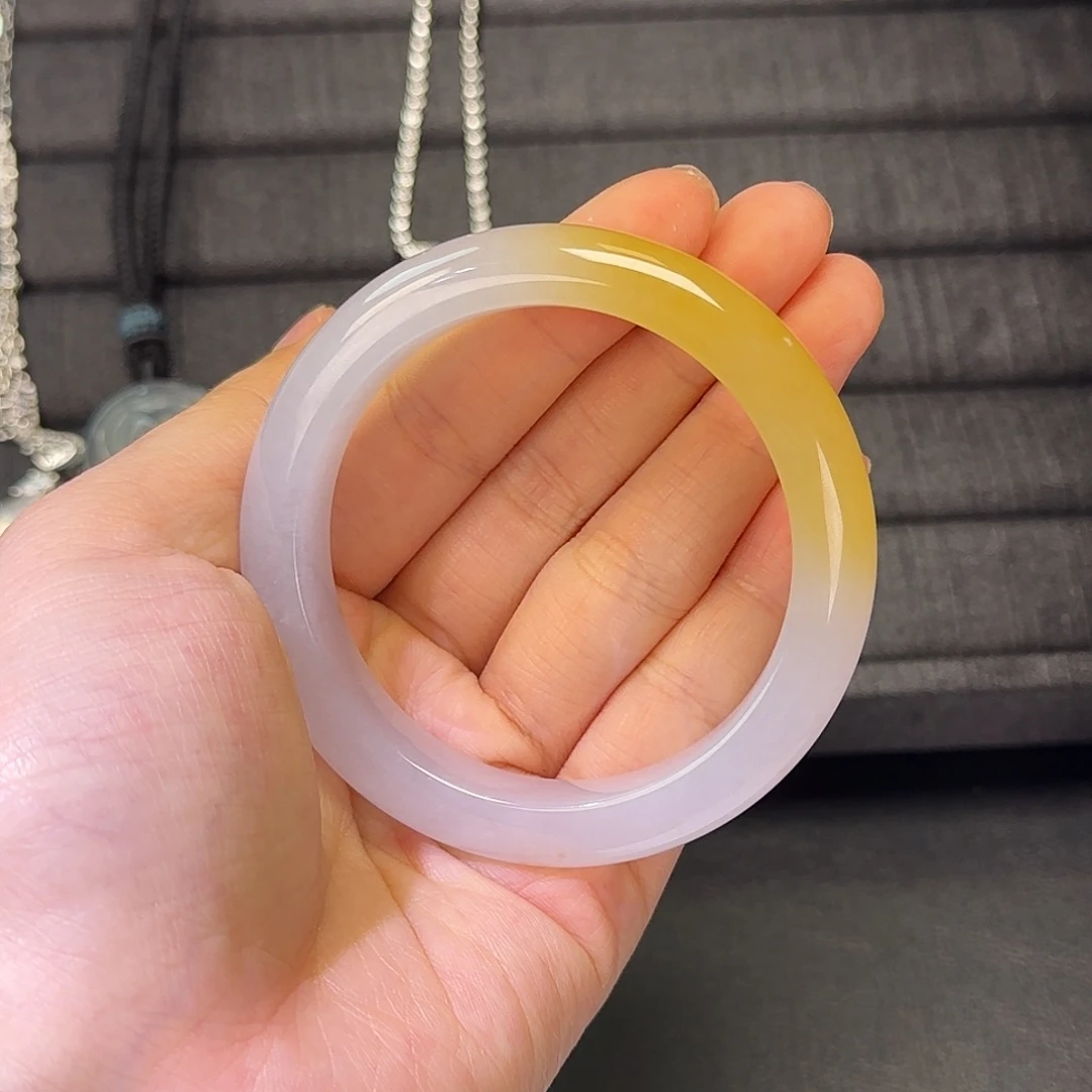 翡翠未镶嵌手镯蜜糖黄半山水手镯