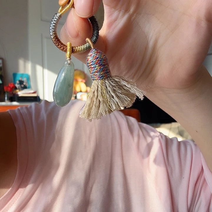 翡翠未镶嵌颈饰钥匙扣 包容