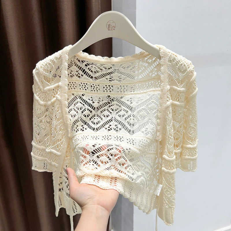 系带V领设计宽松短外套2025新款透气镂空针织开衫配吊带外搭上衣