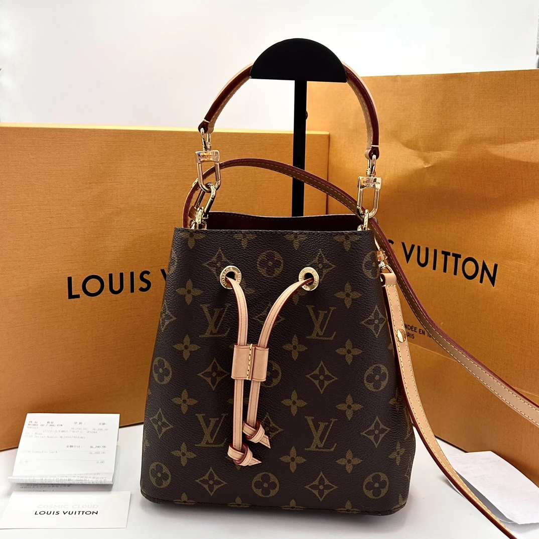 95新 LouisVuitton/路易威登 经典老花Neonoebb水桶手提包22327