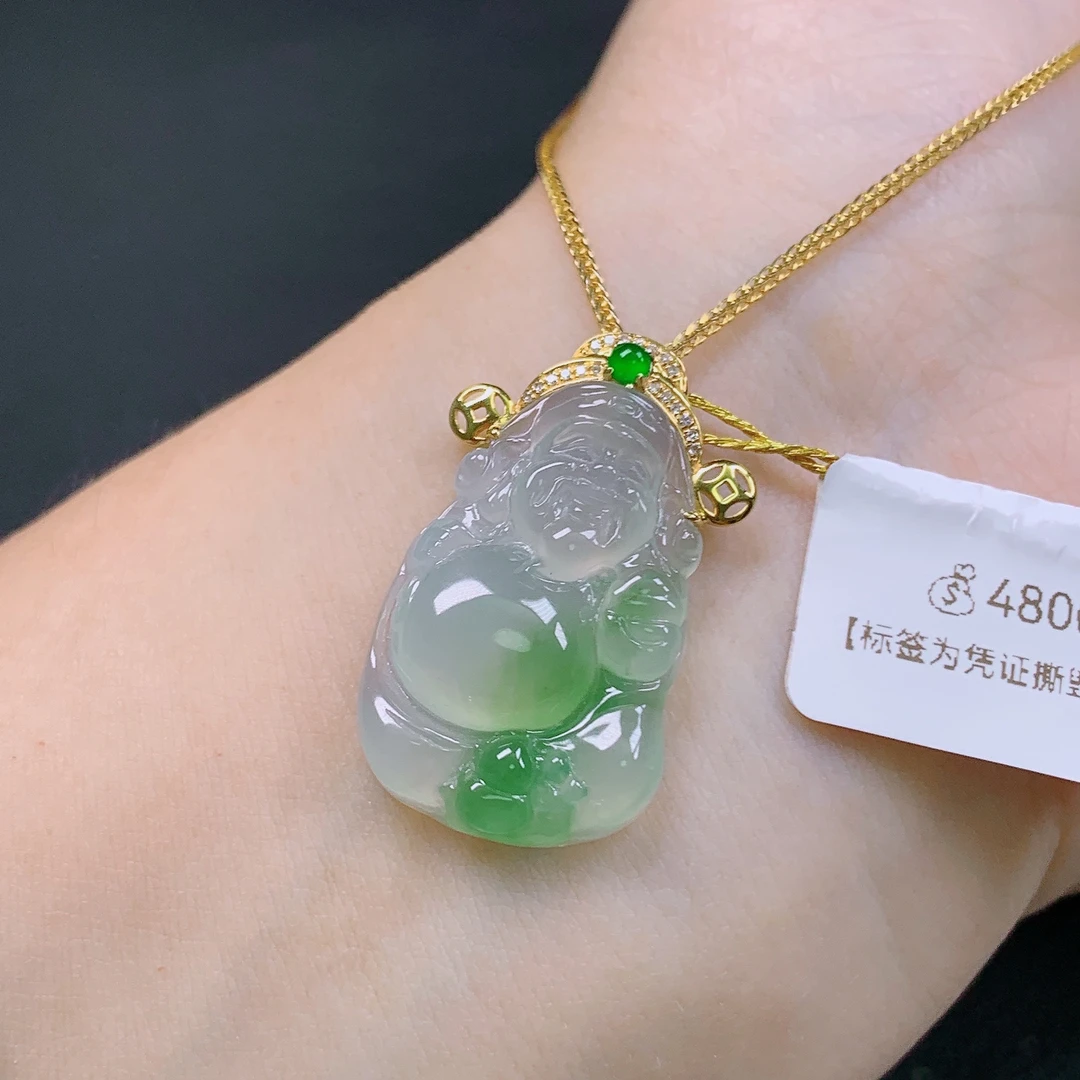 天然缅甸A货翡翠冰种飘绿花金帽子财神爷吊坠女士精品时尚好料子