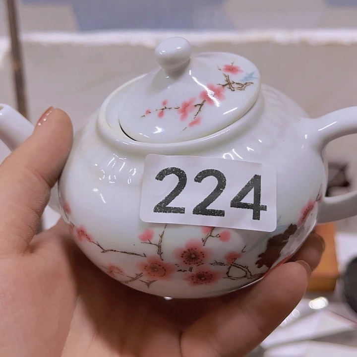 宁***远86486648967865796