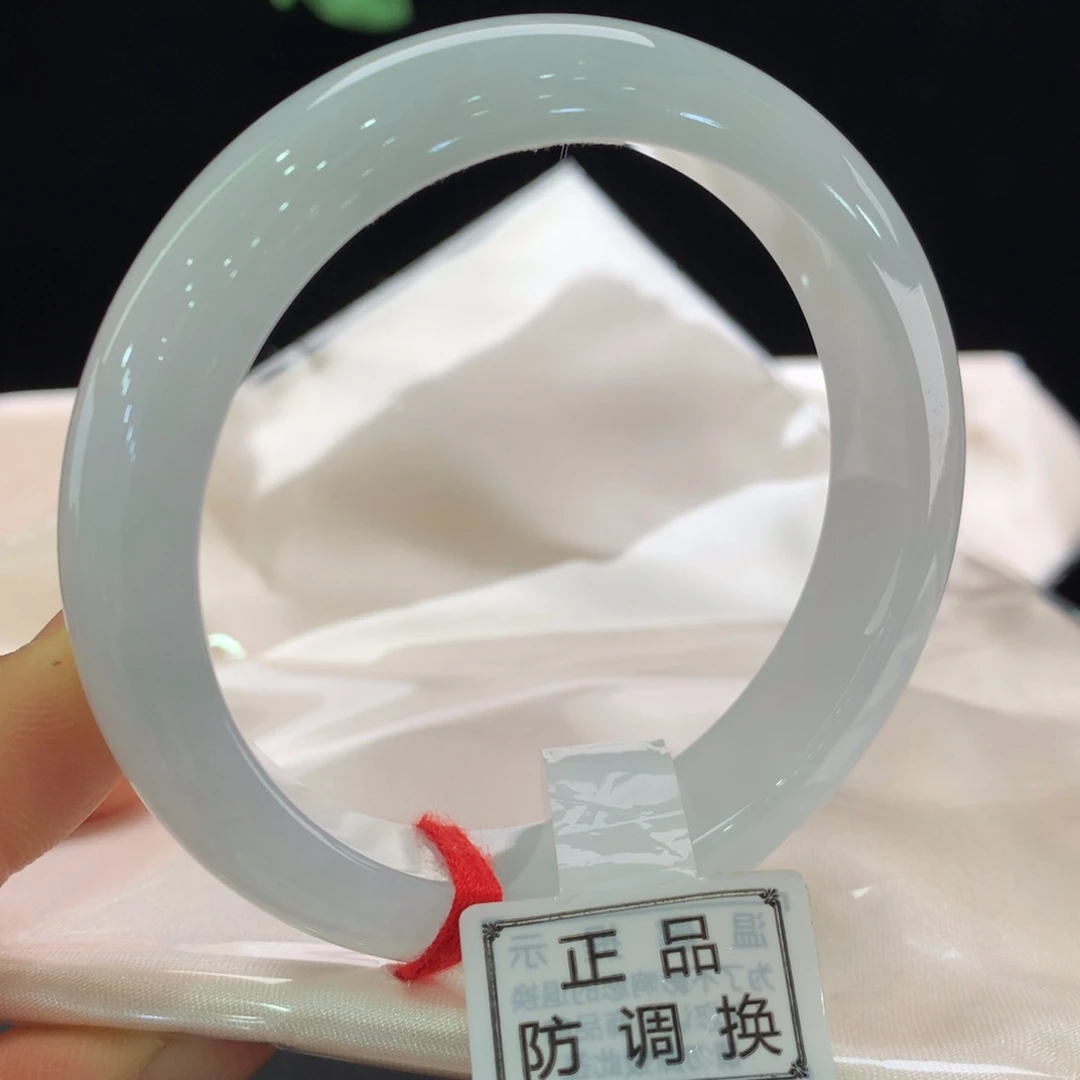 翡翠未镶嵌手镯0232