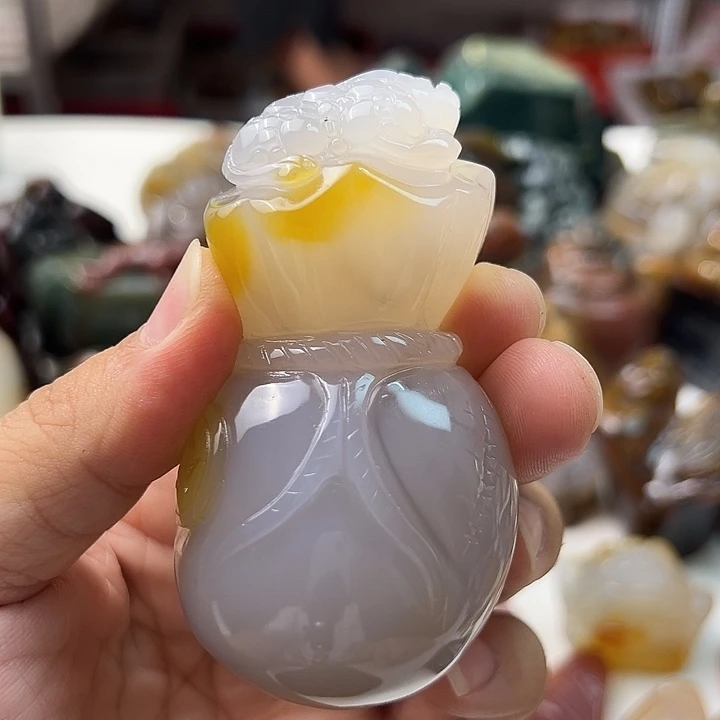 未镶嵌颈饰玛瑙/玉髓