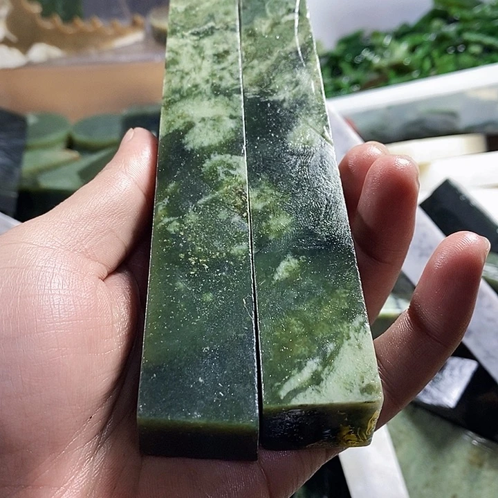 和田玉（糖玉）珠宝半成品未镶嵌E***n