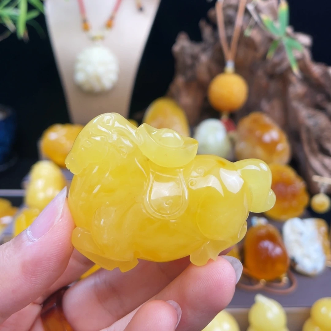 【闪购商品】未镶嵌琥珀珠宝奇石