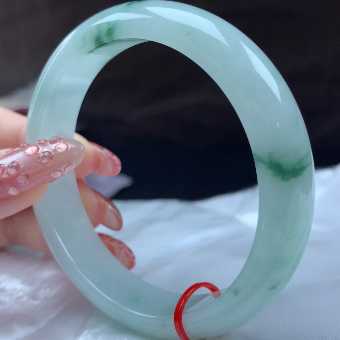 未镶嵌手镯翡翠96220。