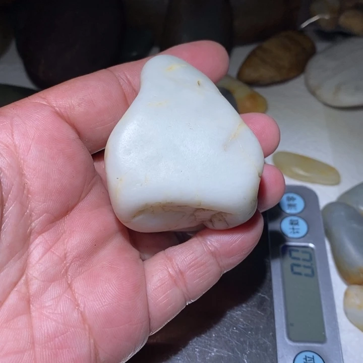 和田玉（子料）未镶嵌颈饰