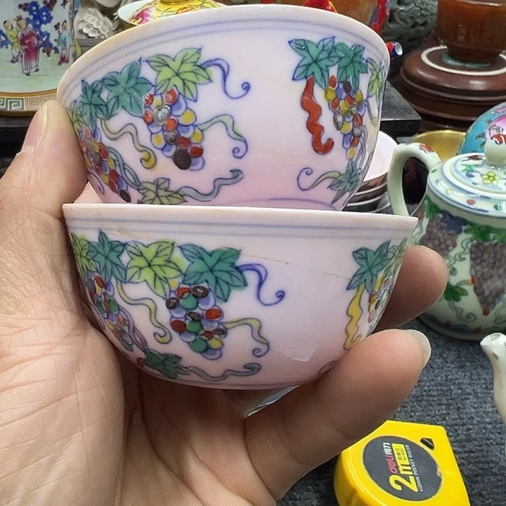 瓷片摆件也可以摆到桌面