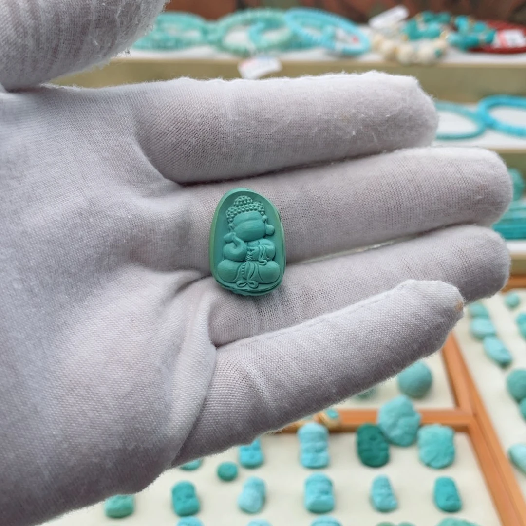 寒***黛绿松石未镶嵌珠宝奇石