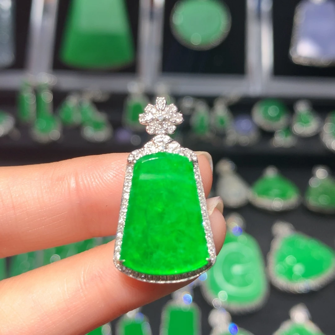 吊坠(不含链)18K金镶嵌翡翠翡翠