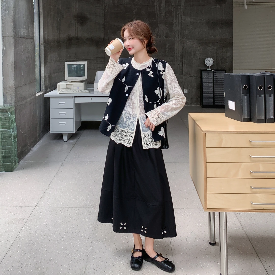 黑色复古绝美洋气巨好看马甲套装裙女2025秋季新款半身长裙两件套