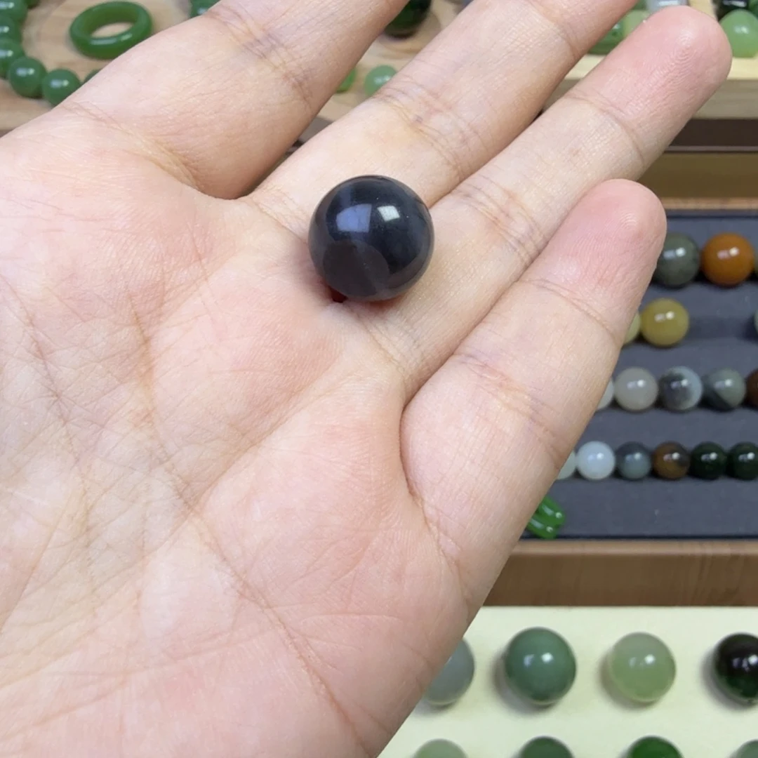 黑***哥未镶嵌和田玉珠宝半成品卡14青花