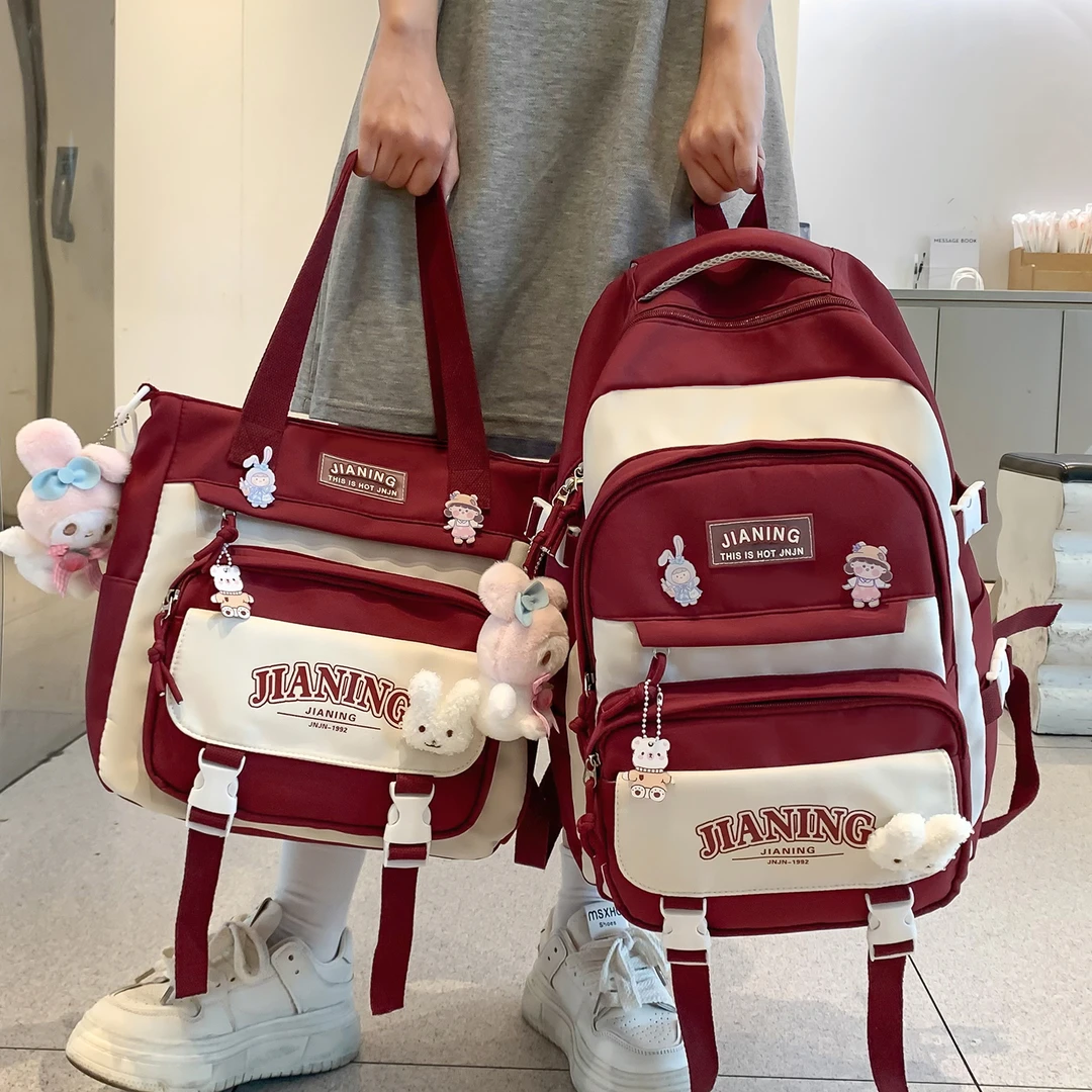 书包女小学生2025新款初中生高中日系背包大容量小清新韩版双肩包