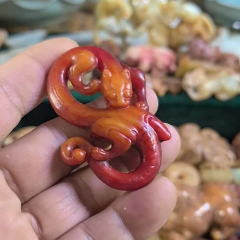 纯***水玛瑙/玉髓和田玉质如图所示配饰未镶嵌