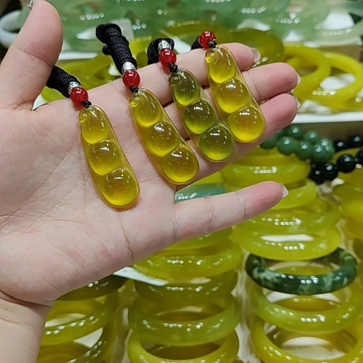 岫玉未镶嵌颈饰多样性发货拍一发一