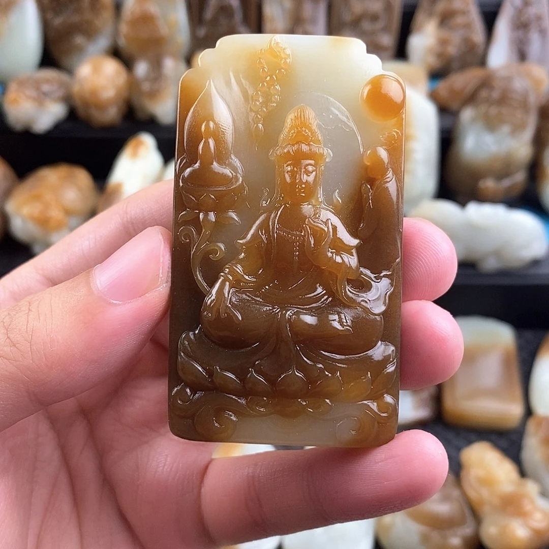 寻***峰未镶嵌和田玉挂件