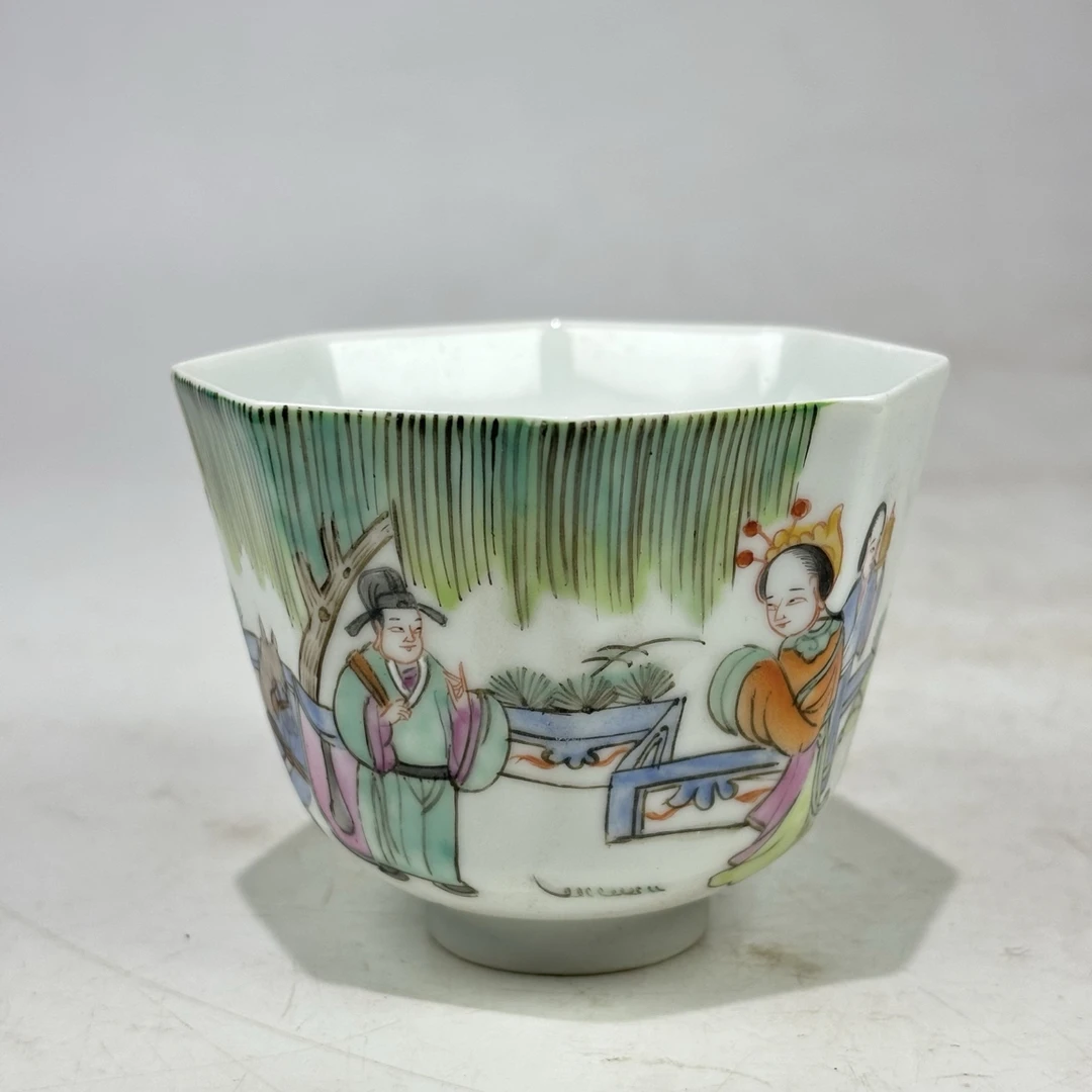粉彩人物故事八方杯7565