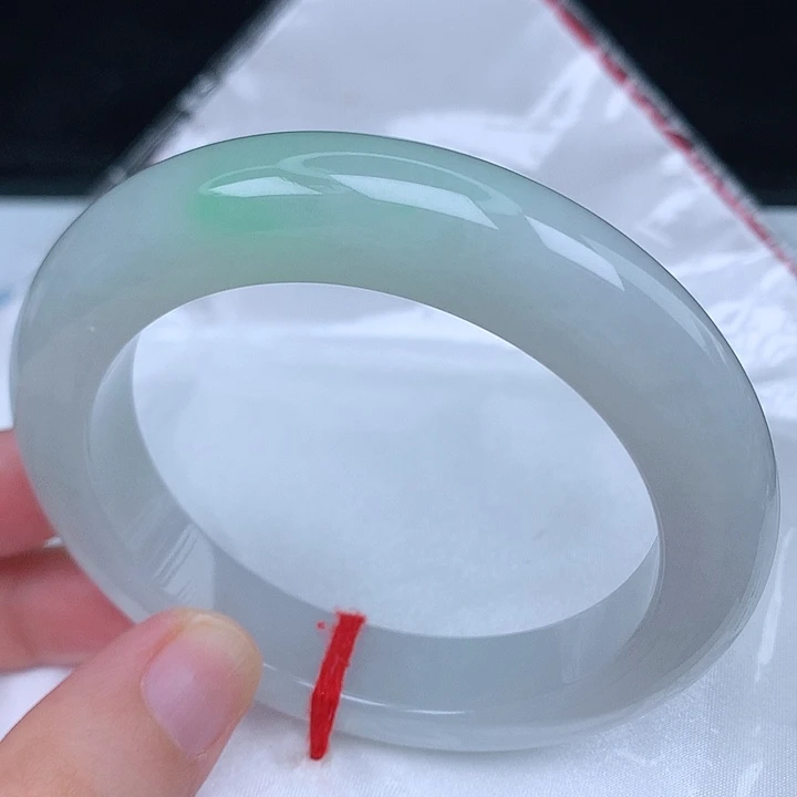未镶嵌手镯翡翠天然