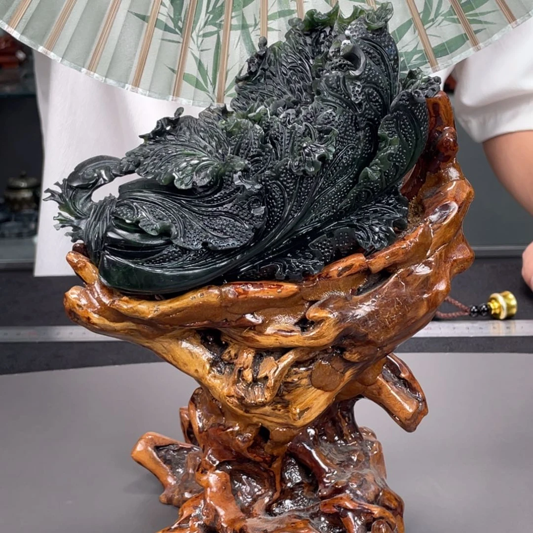 未镶嵌和田玉摆件