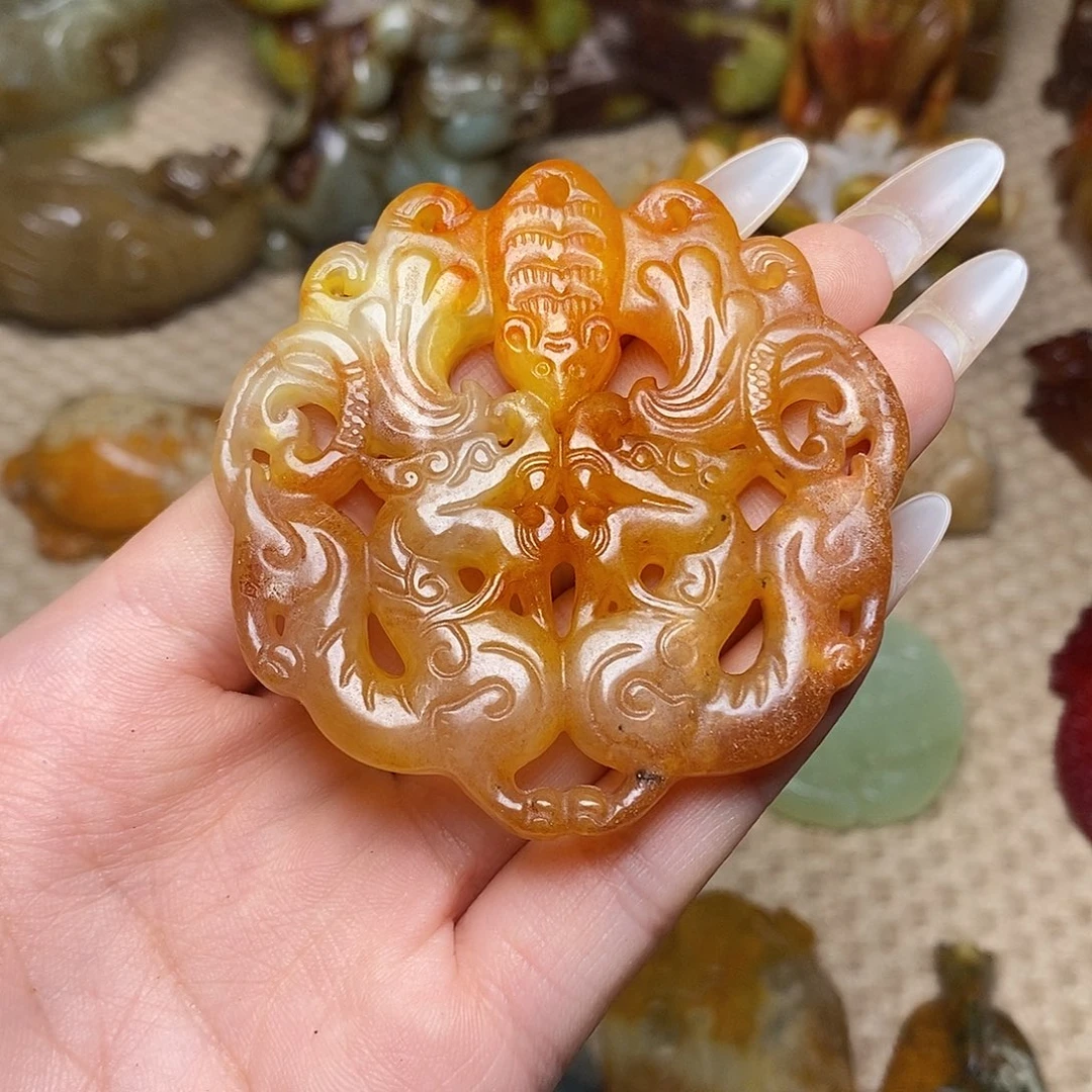 未镶嵌蛇纹石玉颈饰