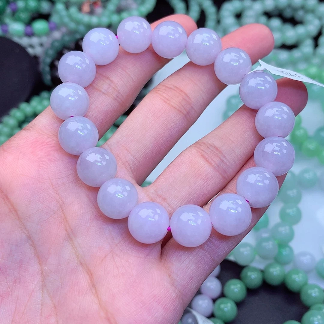 萨***托翡翠未镶嵌毛衣链