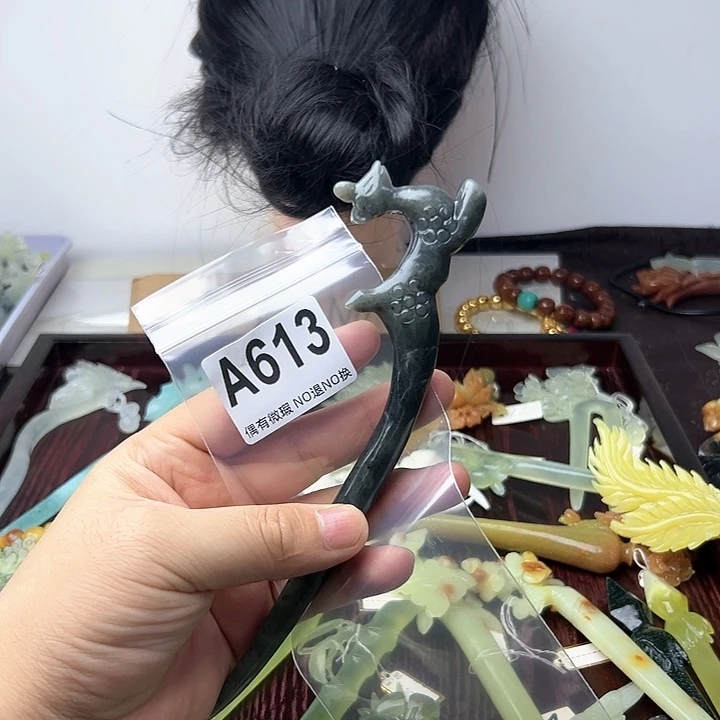 蛇纹石玉发饰合金冷***夜