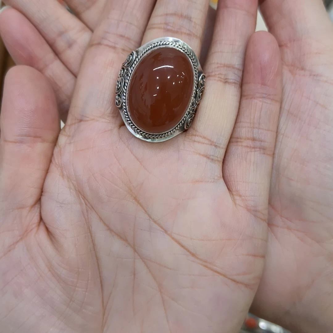 夜***空南红玛瑙未镶嵌戒指