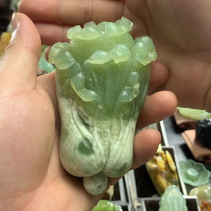 未镶嵌岫玉手把件