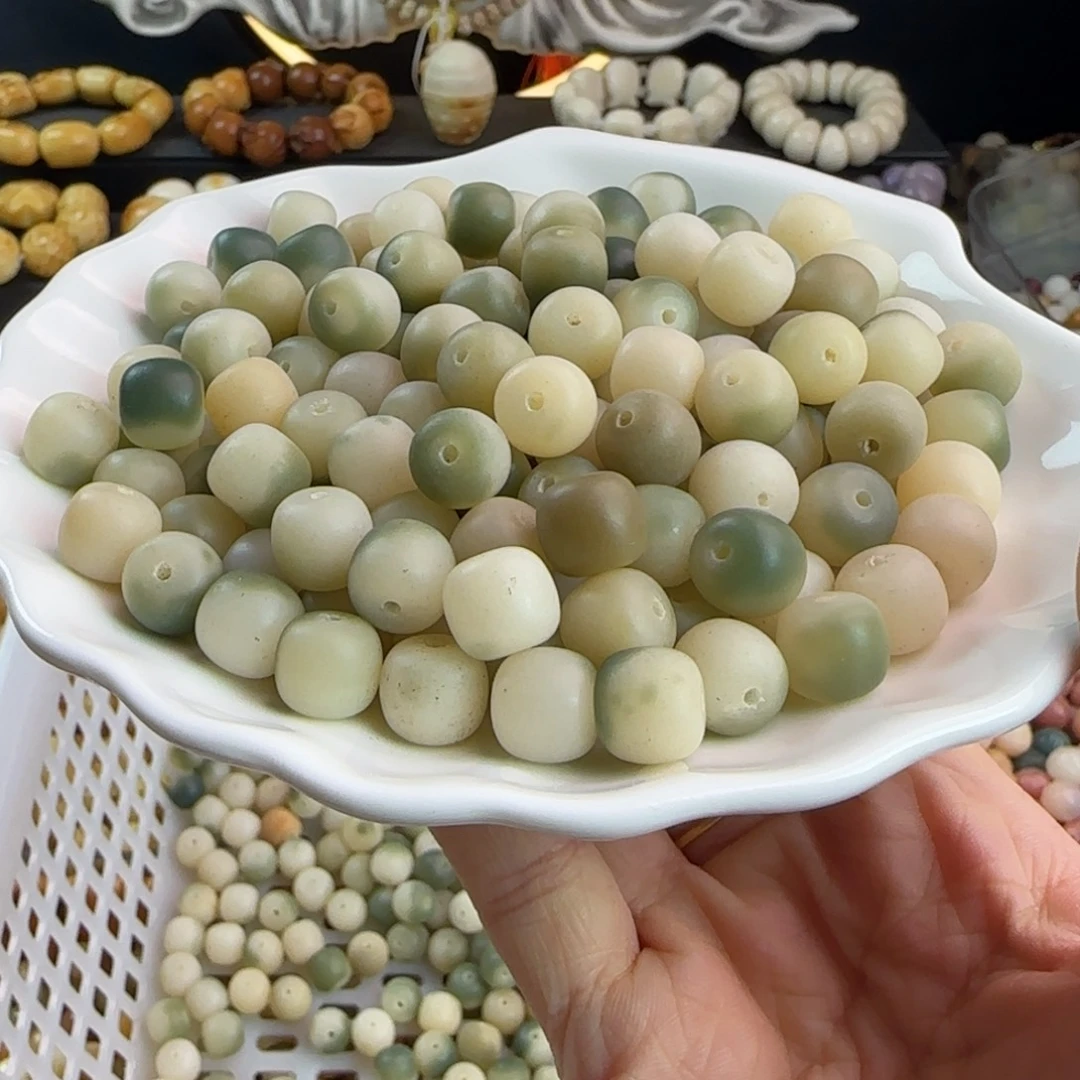 吊坠菩提根/象牙果瑕疵卡11绿飘花桶1000颗批发