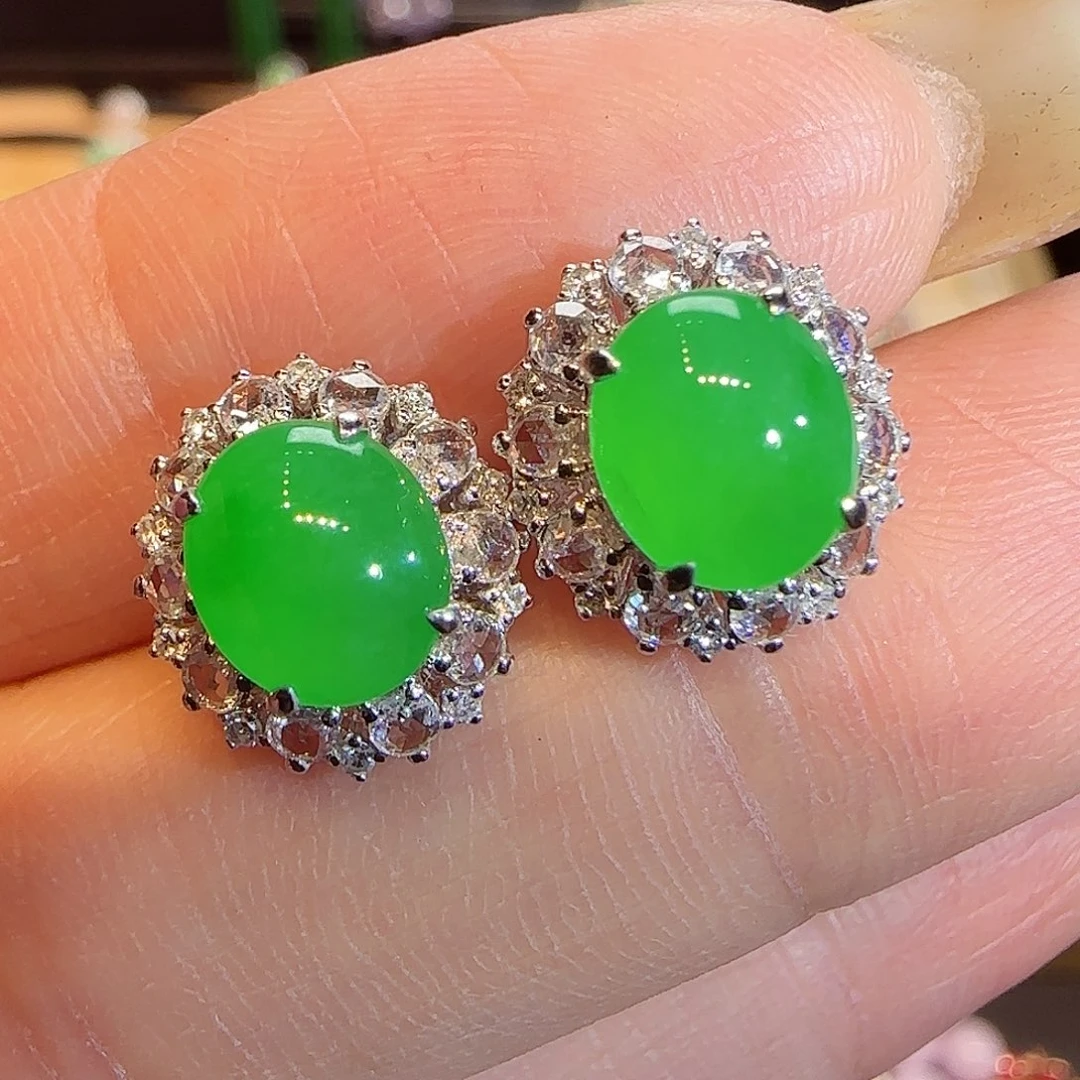 翡翠耳钉18K金镶嵌旦