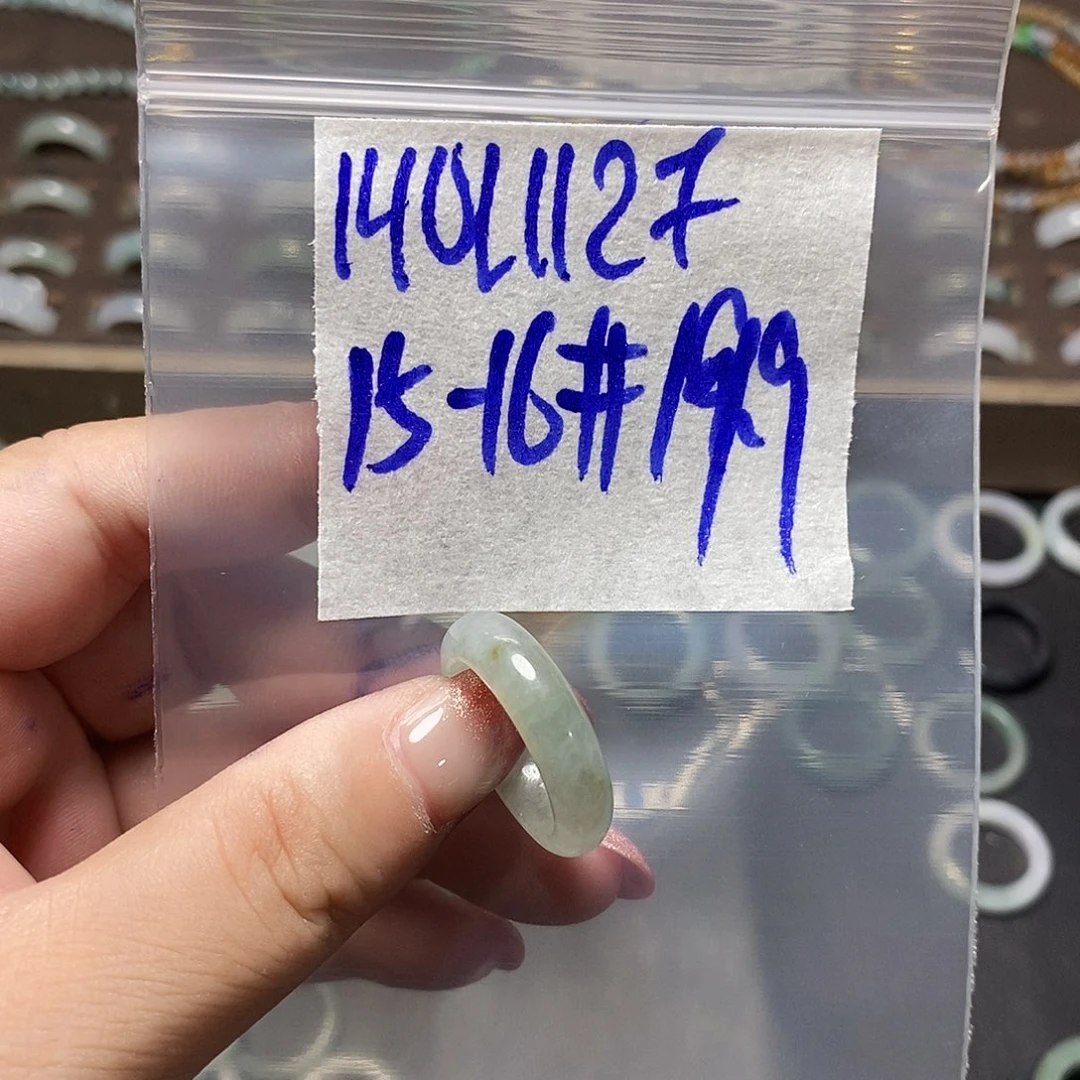 未镶嵌定制翡翠翡翠