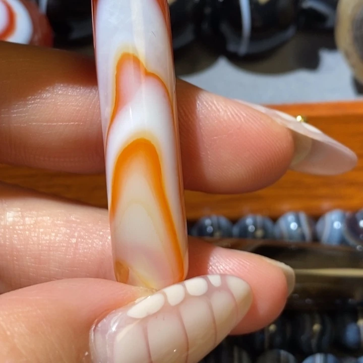 未镶嵌颈饰玛瑙/玉髓