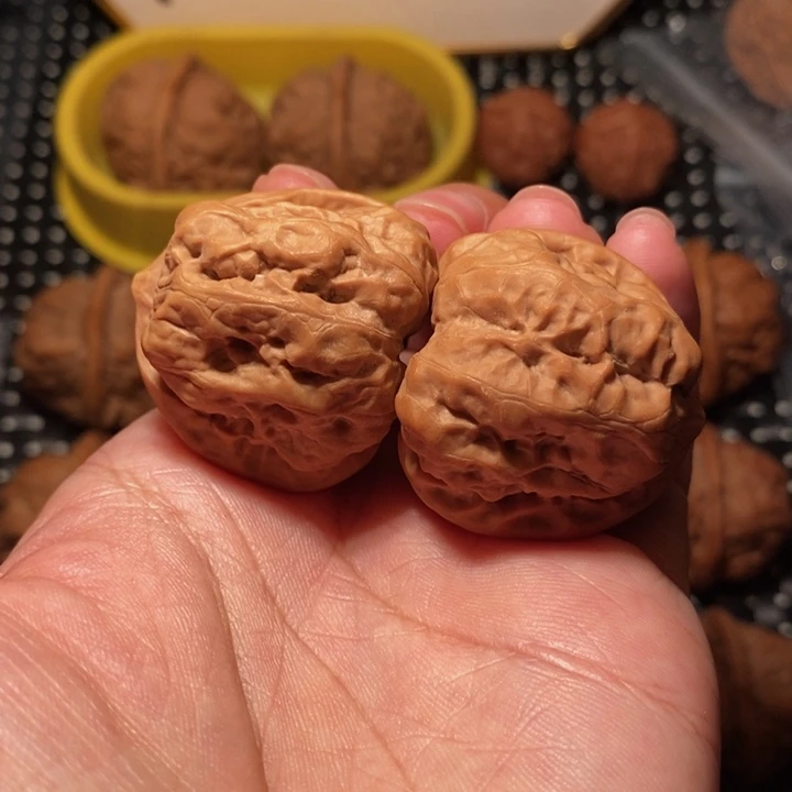 把件文玩核桃肌肉蛙