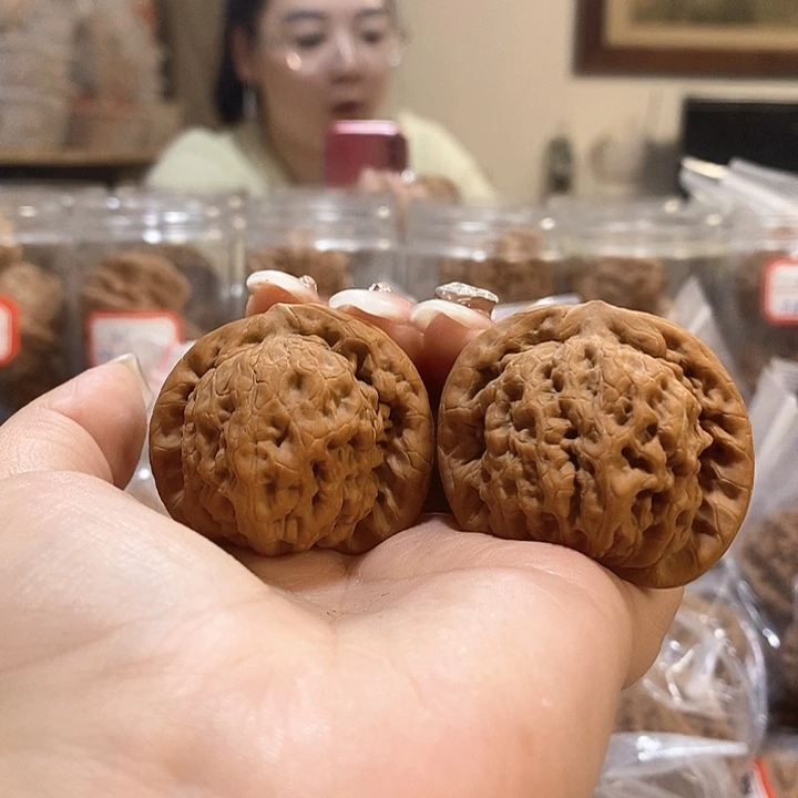 文玩核桃吊坠用****143金公子