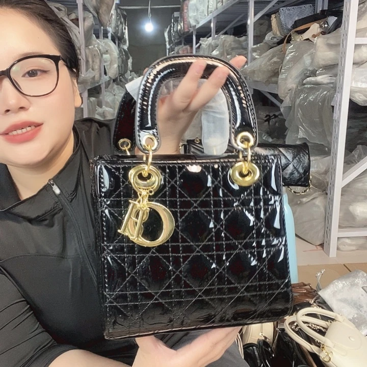 PU黄牛皮（革）PVC时尚潮流时尚 大