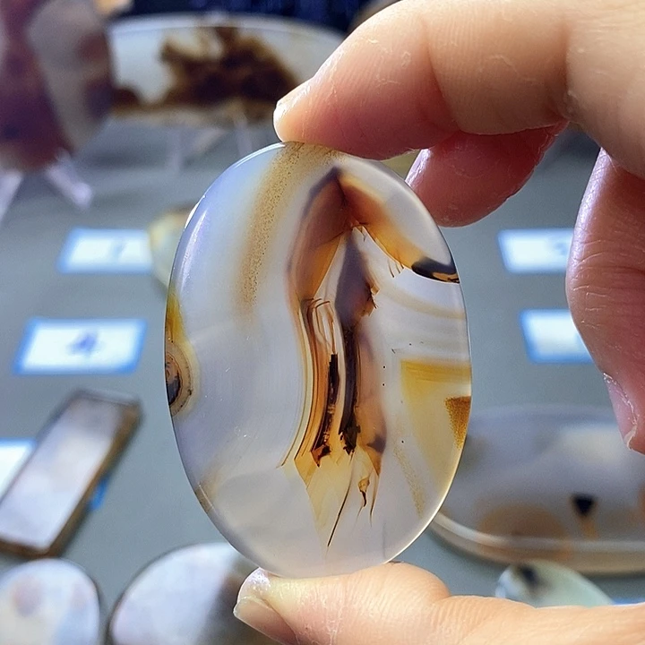 玛瑙/玉髓未镶嵌珠宝半成品