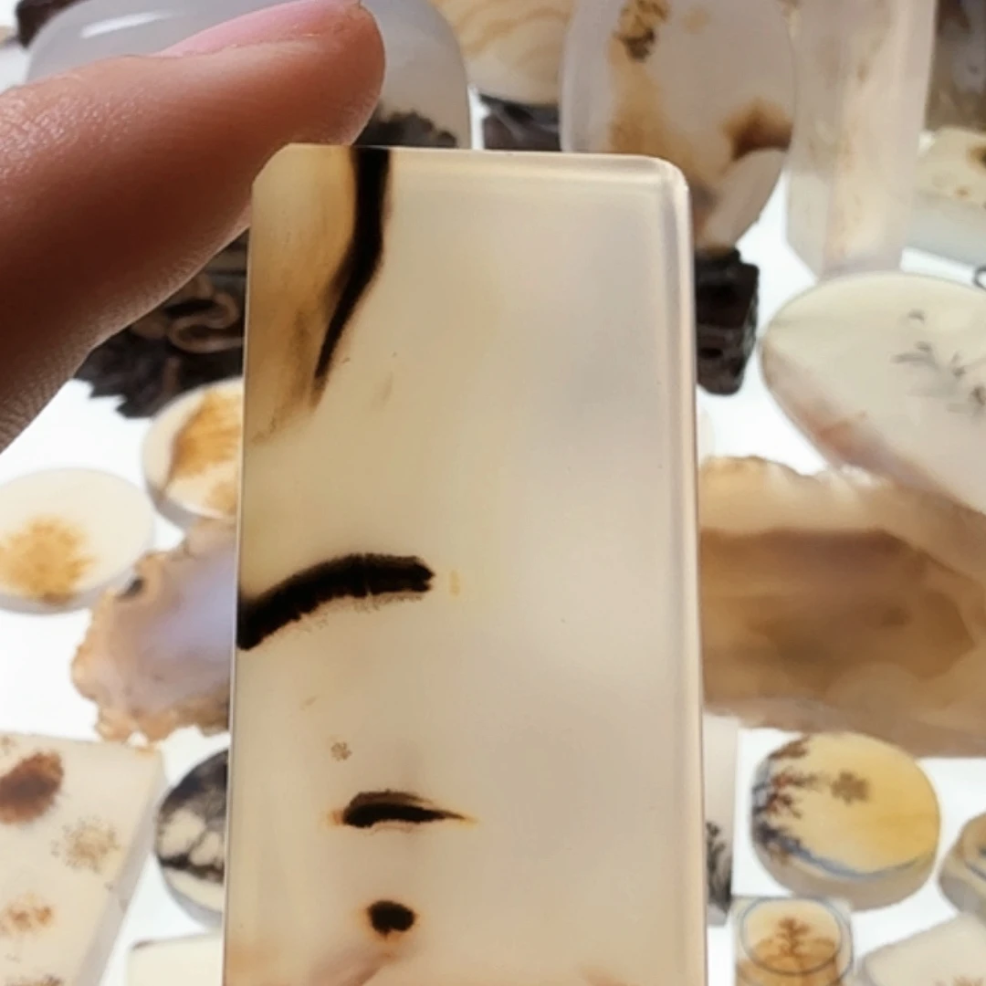 玛瑙/玉髓未镶嵌珠宝半成品