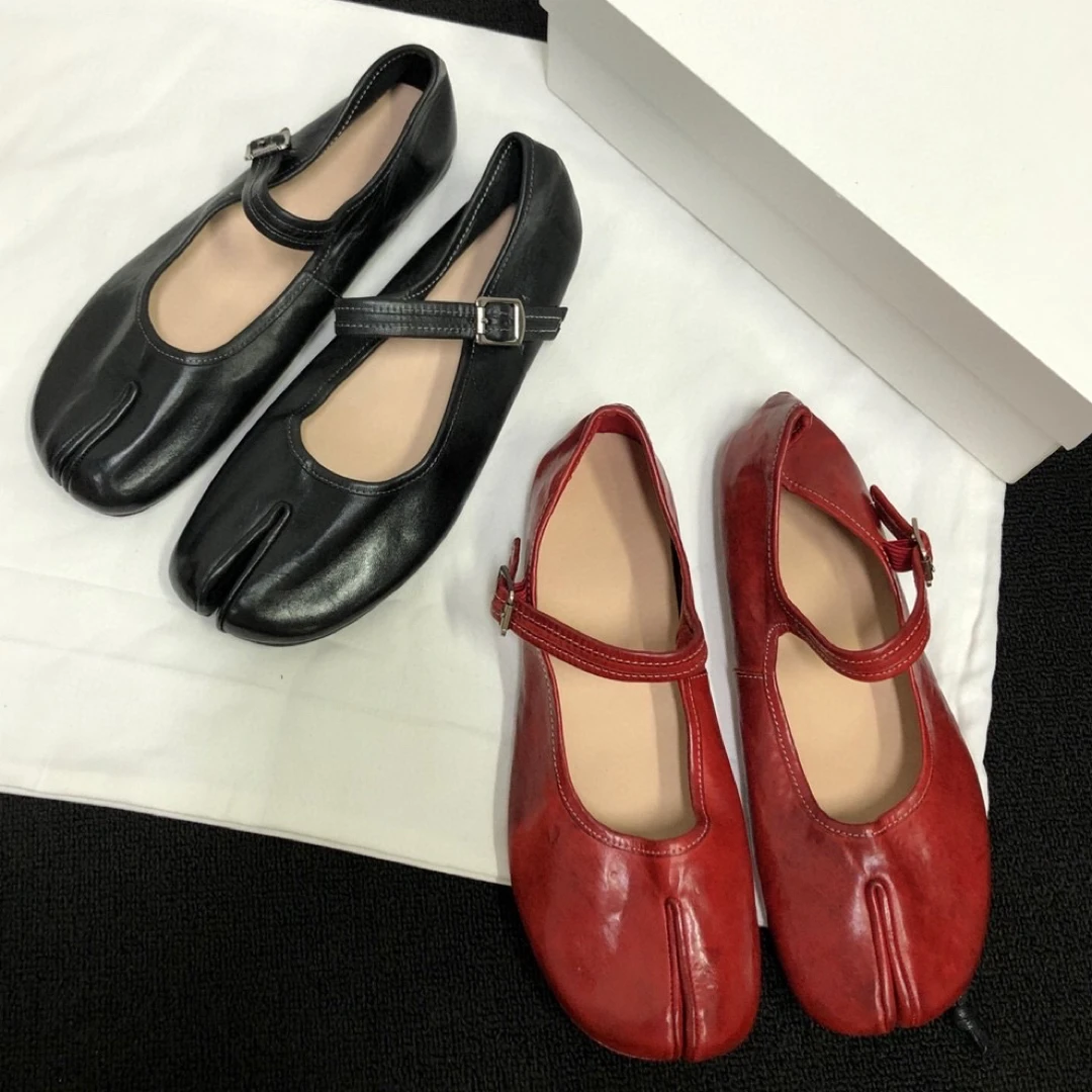 法式复古水洗马皮分趾鞋平底一字扣带玛丽珍浅口百搭女士单鞋