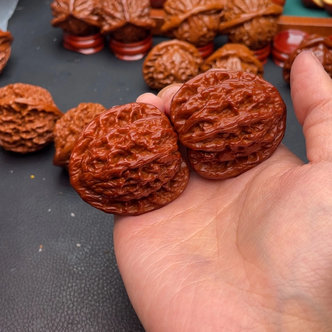 文玩核桃把件虎头