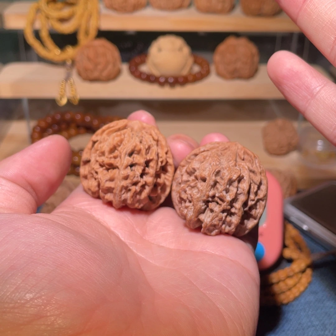 文玩核桃把件5899999999