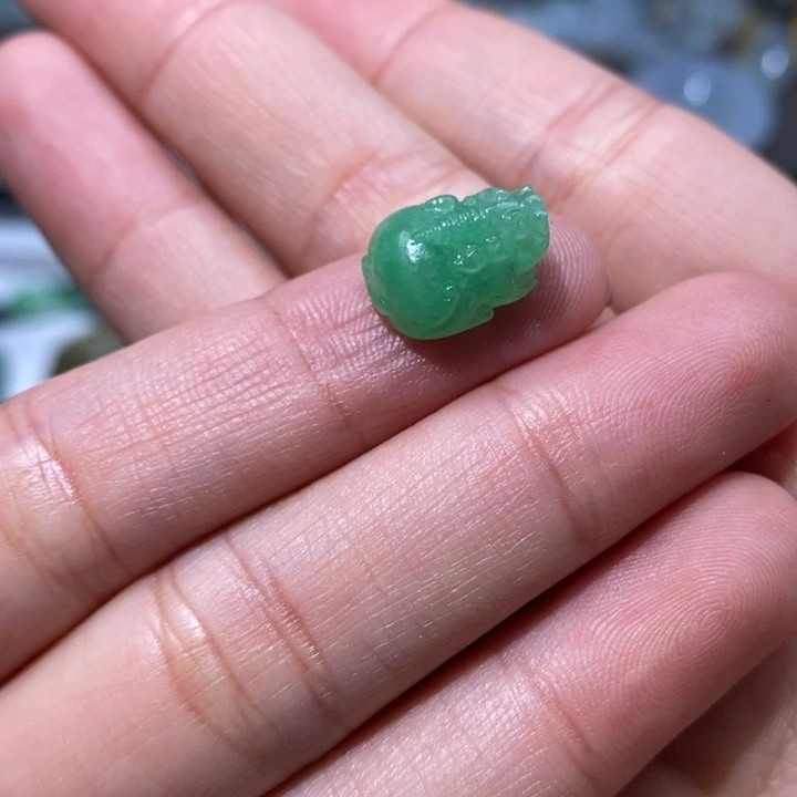 定制翡翠未镶嵌毛货