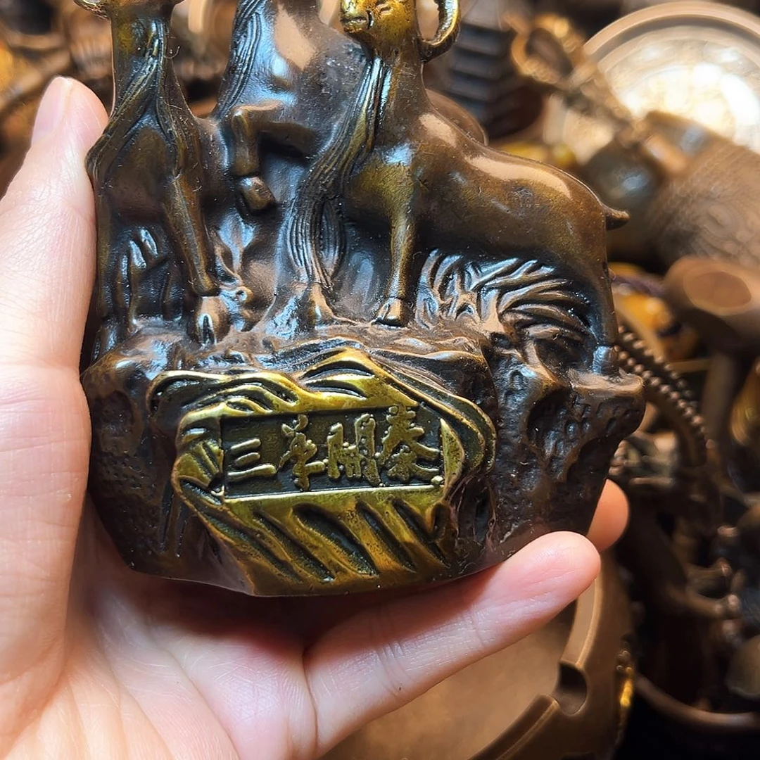 精美铜器工艺品等