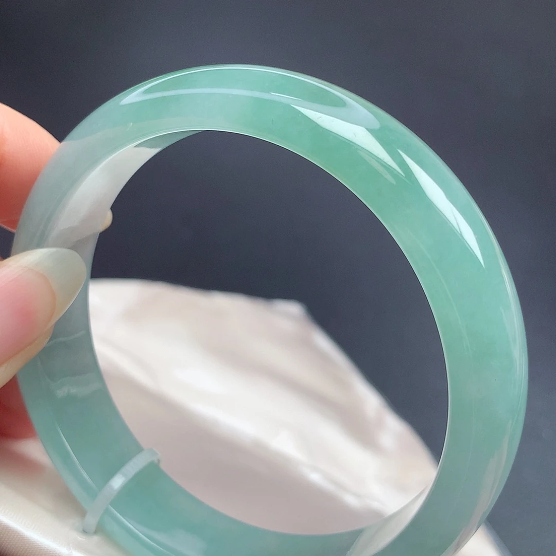 翡翠未镶嵌手镯58.4圈口