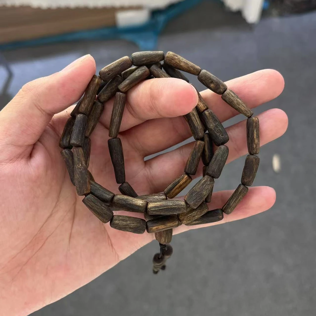 沉香【乌身毕业级】棋楠随形多圈沉香手串多样性发货一条（25）
