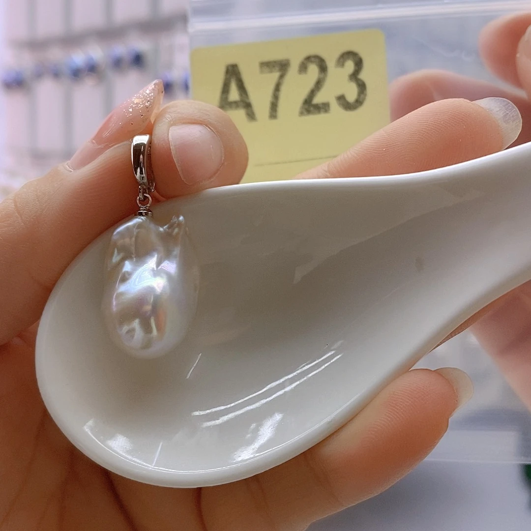 淡水珍珠颈饰未镶嵌