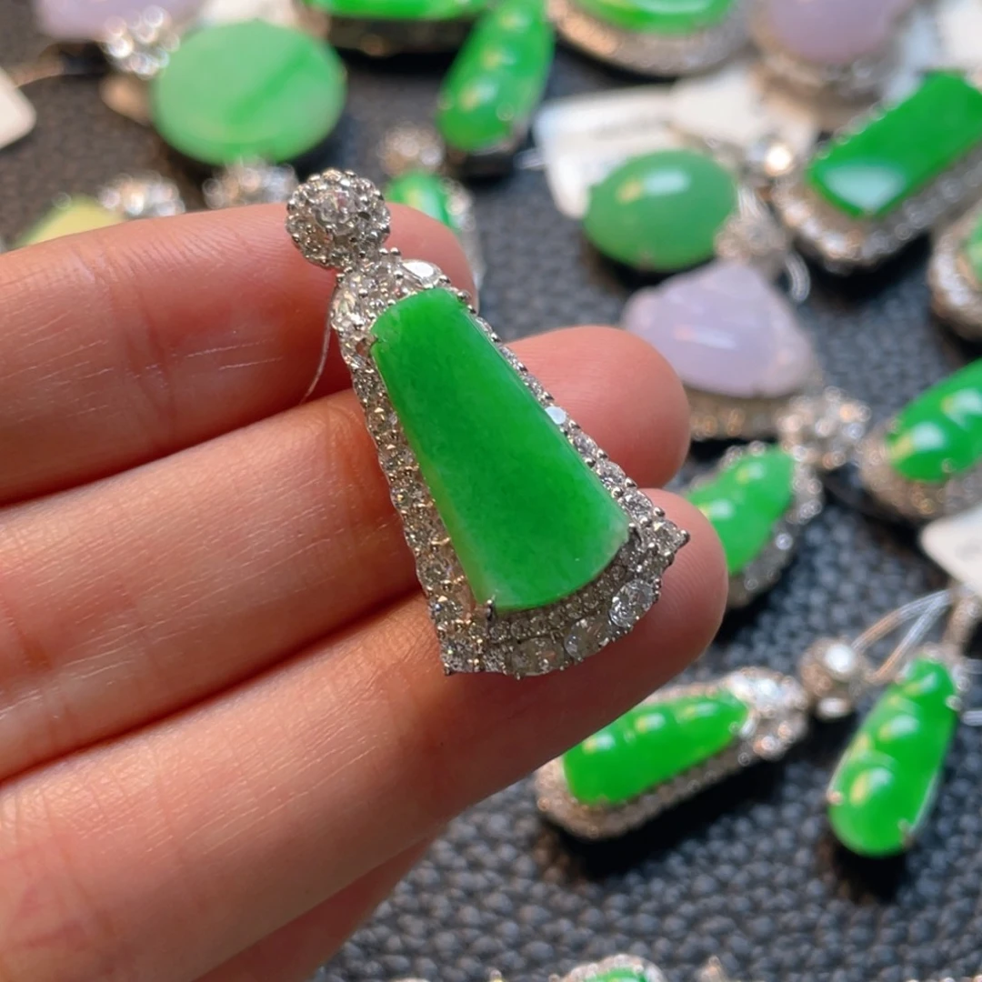 翡翠银S925镶嵌颈饰